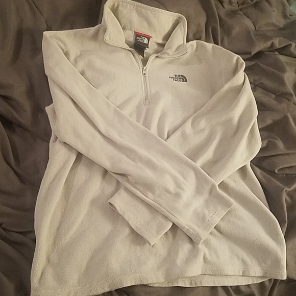 North Face off-white fleece pullover - Picture 2 of 7